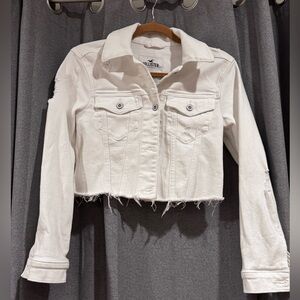 Hollister Women's Cream Cropped Denim Jacket